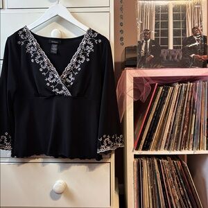 Vintage Y2K 90s Express Embroidered Kimono Cropped Top 3/4 Length Black Top Cute